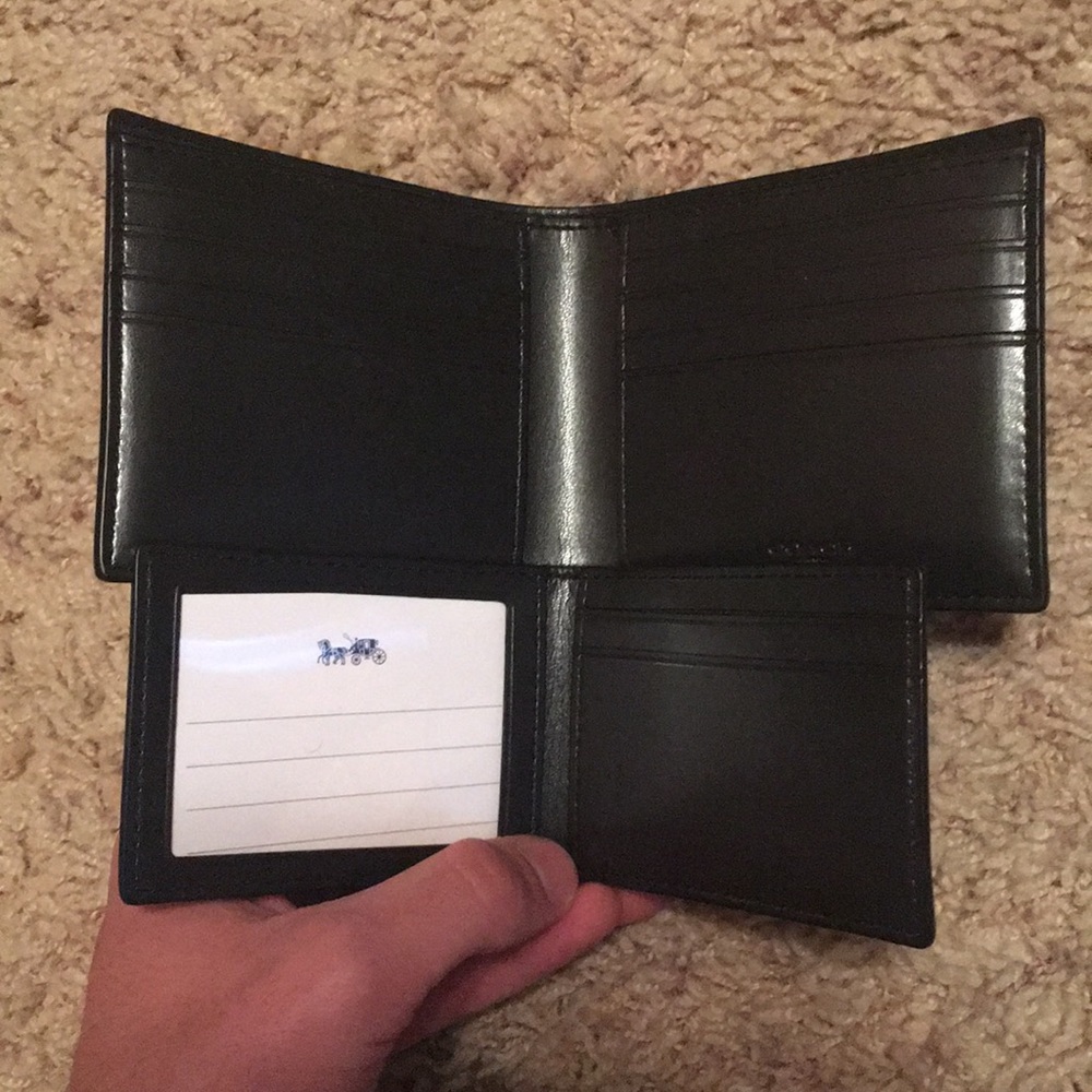Authentic Men's Coach Compact ID Wallet